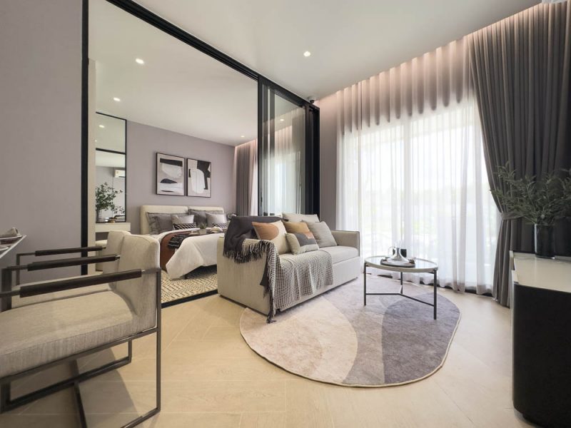 Title TITLE LEGENDARY Phuket