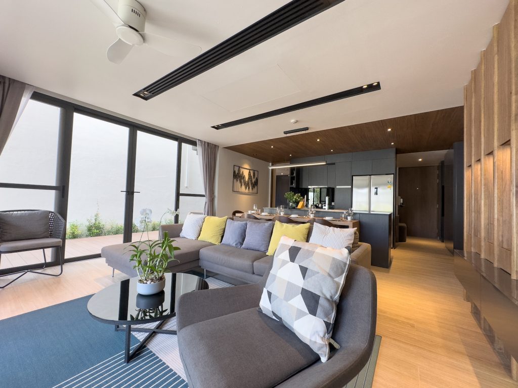 Bright Phuket Condo гостиная